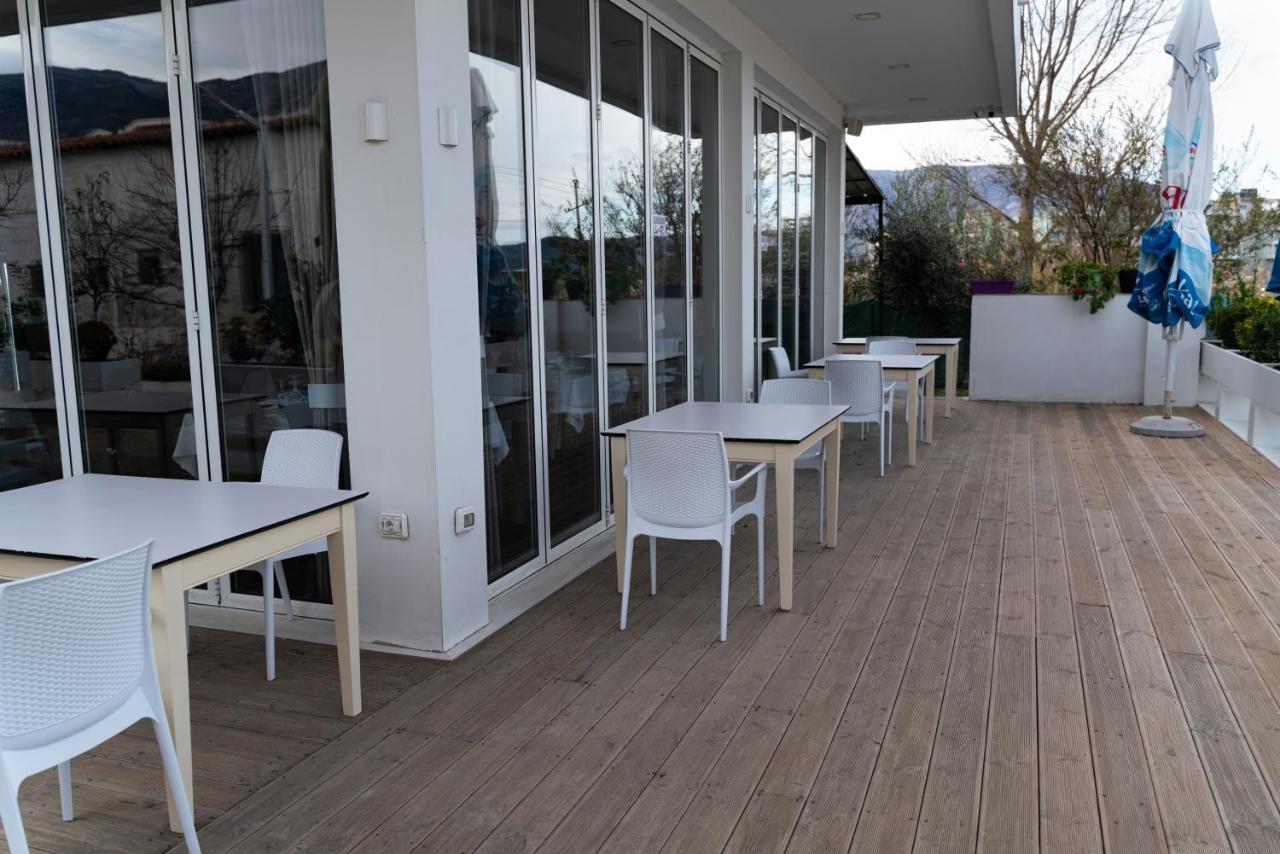 Dolce Italia Hotel Radhimë Dış mekan fotoğraf